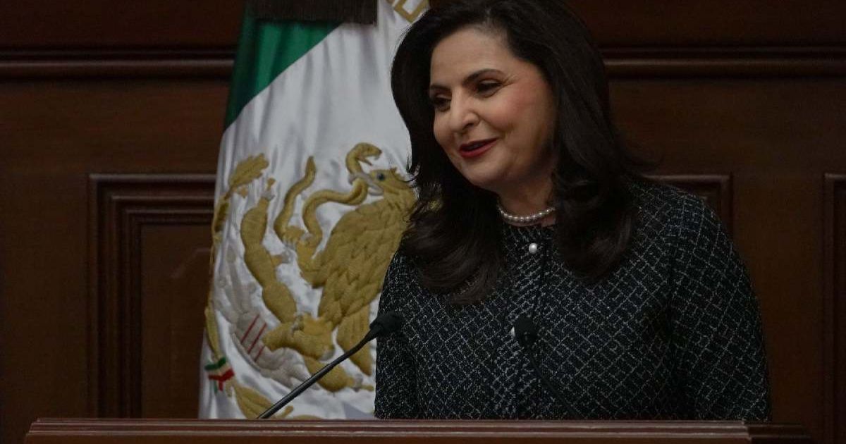 Suena salsa en lugar de Himno Nacional en Tribunal Electoral