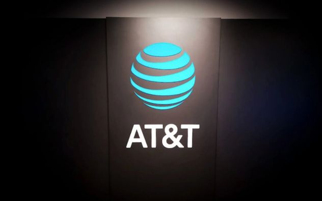 AT&T compensación