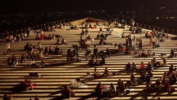 Más de mil 200 personas disfrutaron de un picnic nocturno en CCT