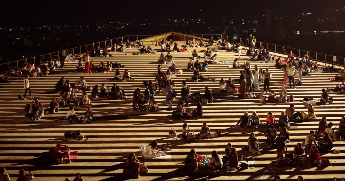 Más de mil 200 personas disfrutaron de un picnic nocturno en CCT