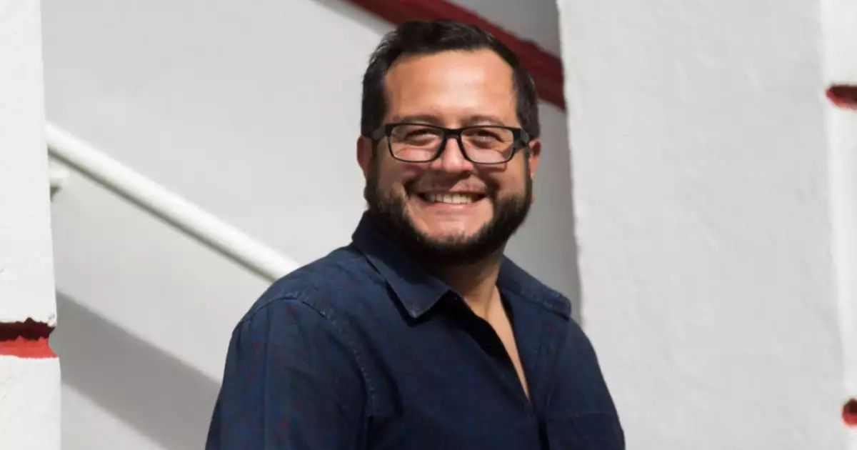 Hijo de AMLO “pelea” don la IA de X