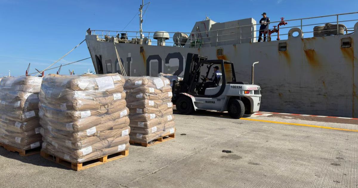 Barcos mexicanos llegan a Cuba con ayuda humanitaria