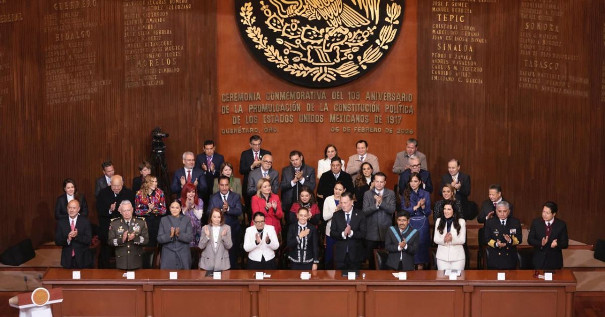 Morelos participa en aniversario de la Constitución Política Mexicana