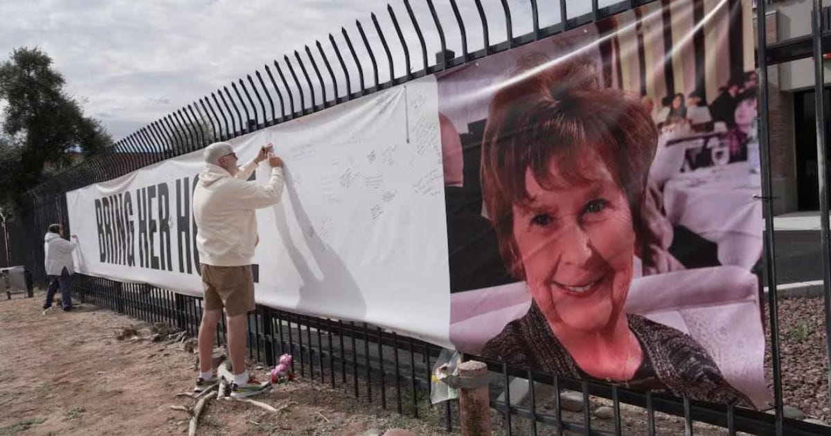 Privan de la libertad a madre de periodista estadounidense