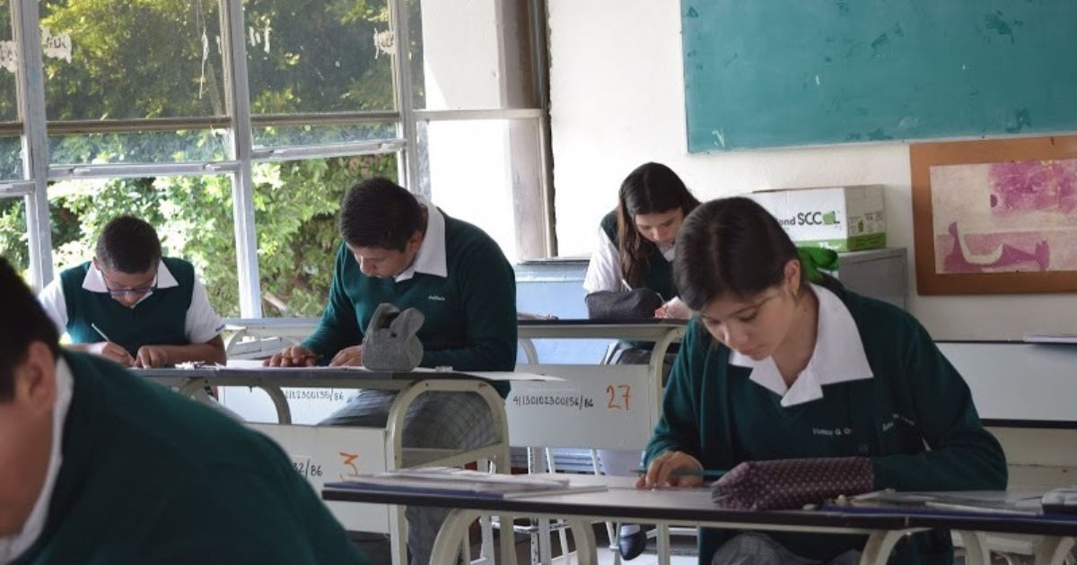 Inician preinscripciones para secundaria en Morelos