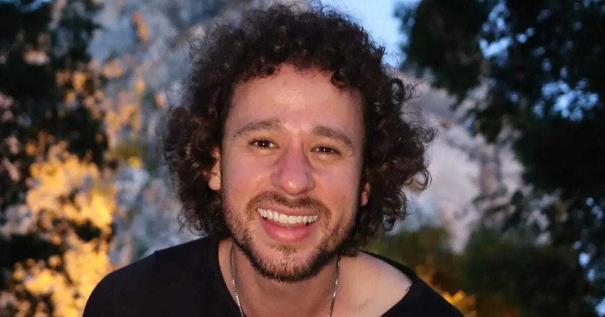 Estafan a Luisito Comunica al comprar boletos para The Weeknd