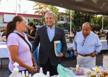 30 emprendedores exponen sus productos en Cuernavaca